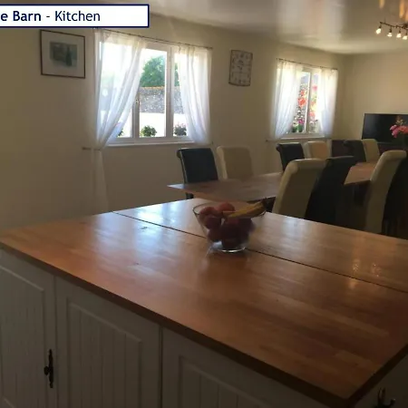 The Barn Complex * Argenton-lʼ Église