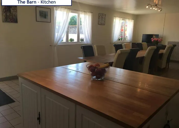 The Barn Complex * Argenton-lʼ Église